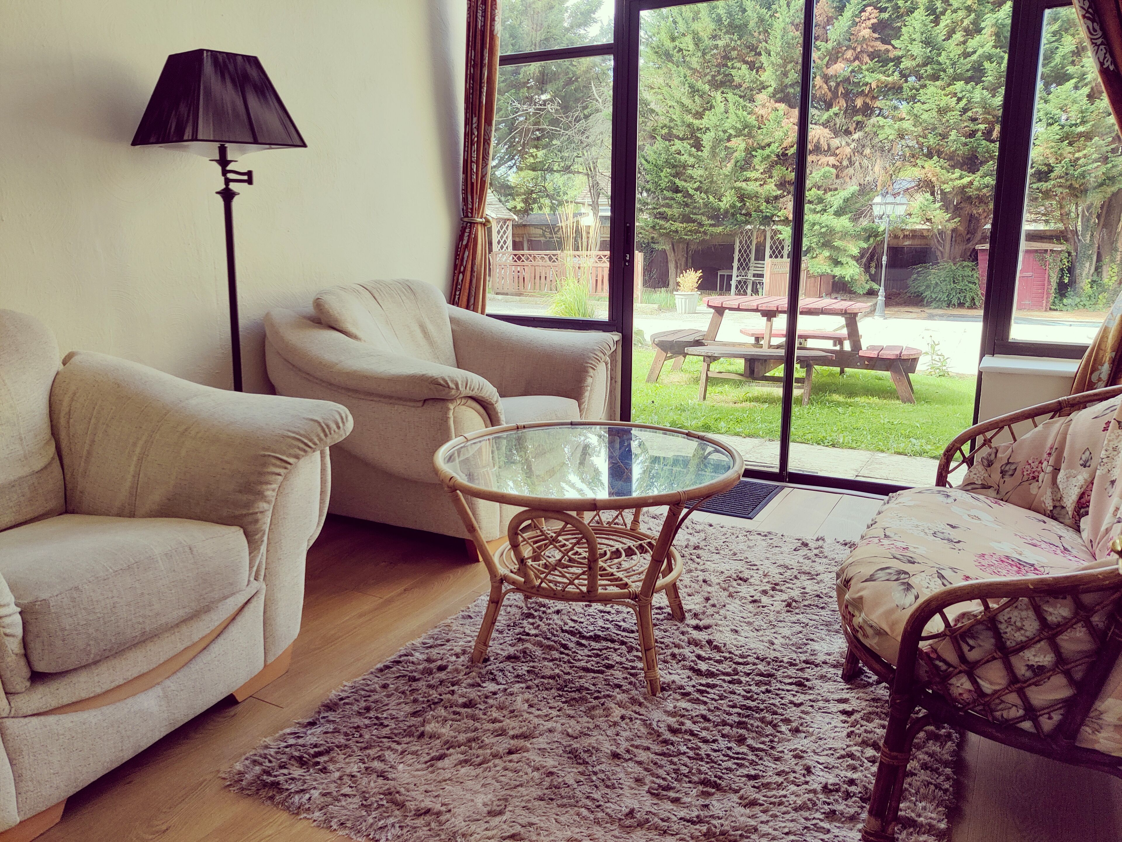 Double Room, 1 Double Bed (Four Poster Bed) | Living area | 22-inch flat-screen TV with digital channels, TV, heated floors