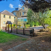 Wentworth House Hotel
