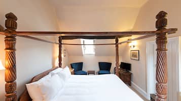 Character Double Room