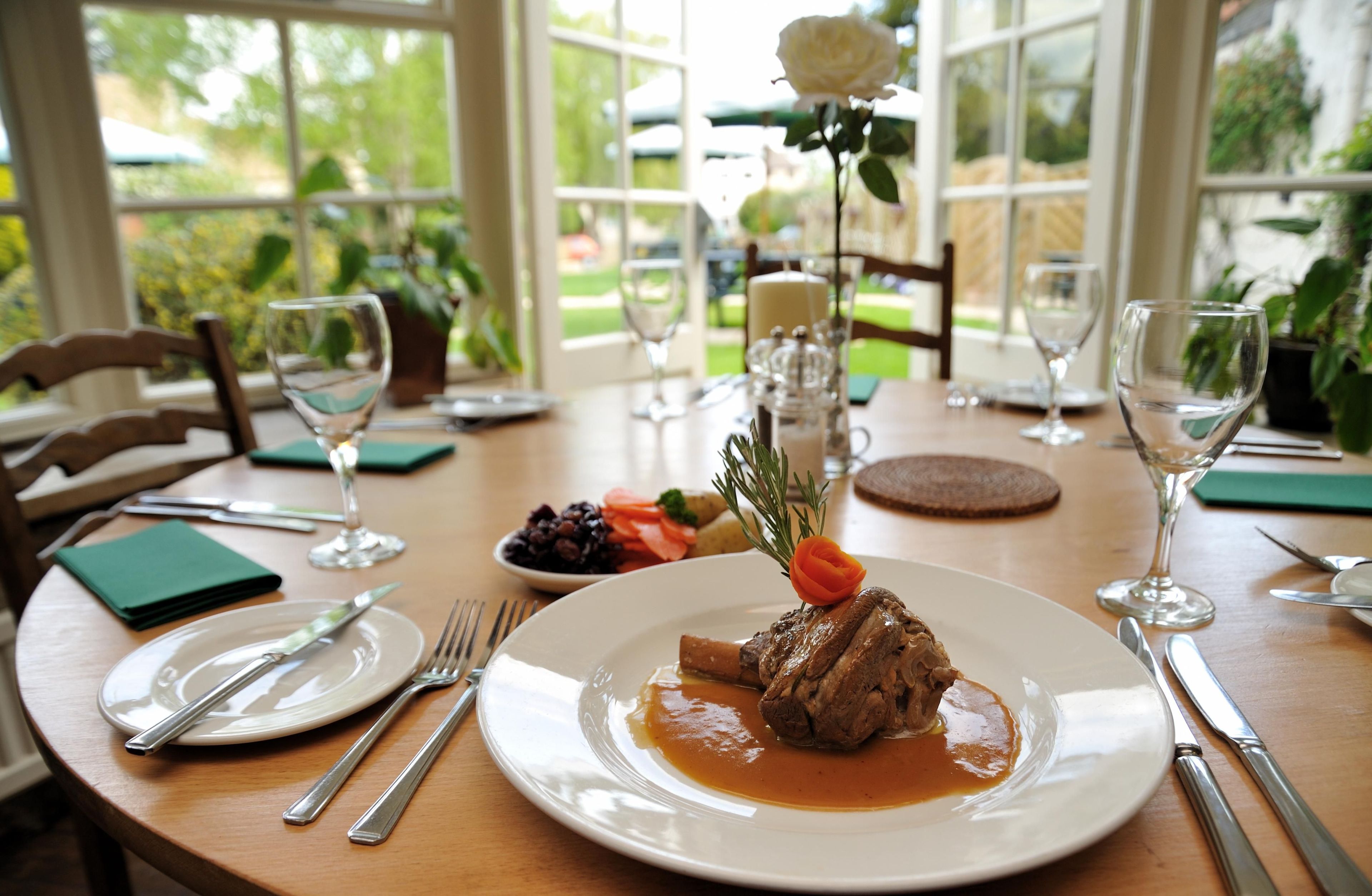 lunch, dinner served; british cuisine, al fresco dining