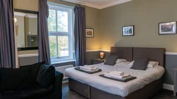 Svit - eget badrum (Honeymoon Suite) | Gratis wi-fi och sÀngklÀder