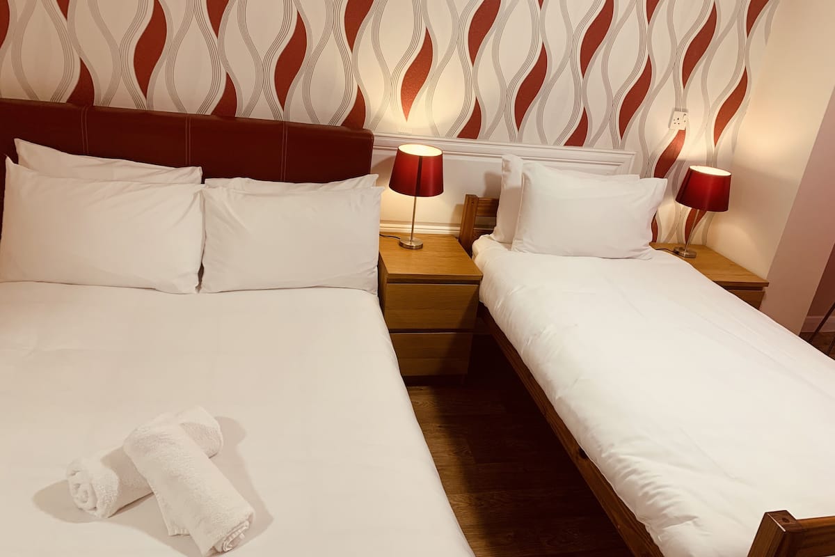 Double or Twin Room, Ensuite ( (Twin option Available))