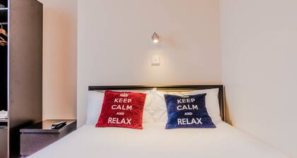 Royal London Hotel by Saba