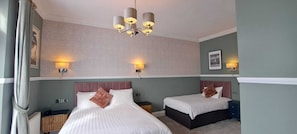Standard Suite, Ensuite (Family Rm 2 bed)