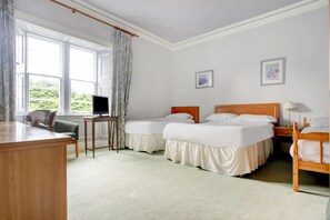 Standard Room, 2 Double Beds (Family) | Desk