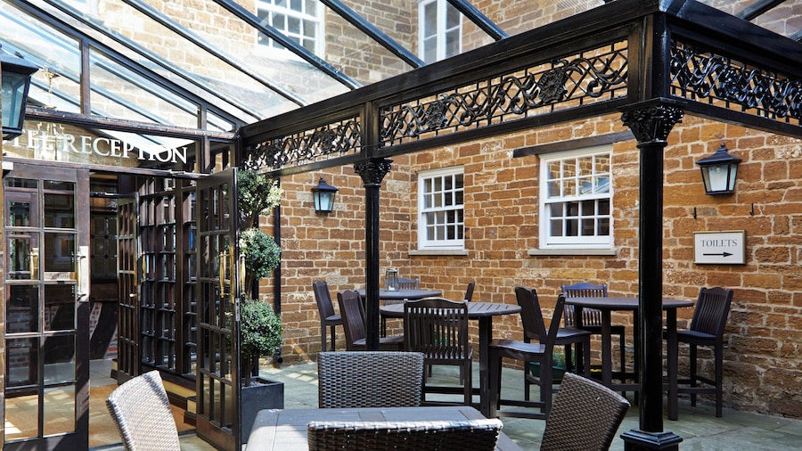 Saracens Head Towcester by Greene King Inns