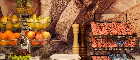Engelsk frukost varje dag (GBP 12.5 per person)