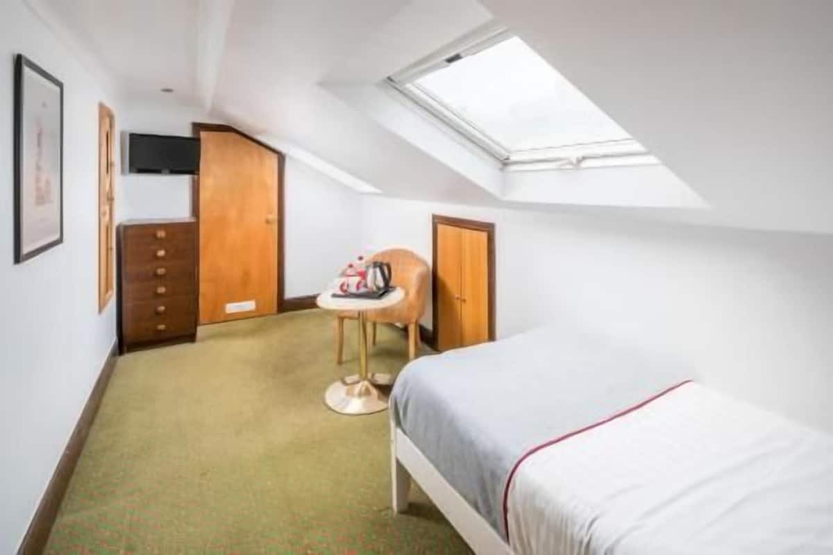 Coffres-forts dans les chambres, Wi-Fi gratuit