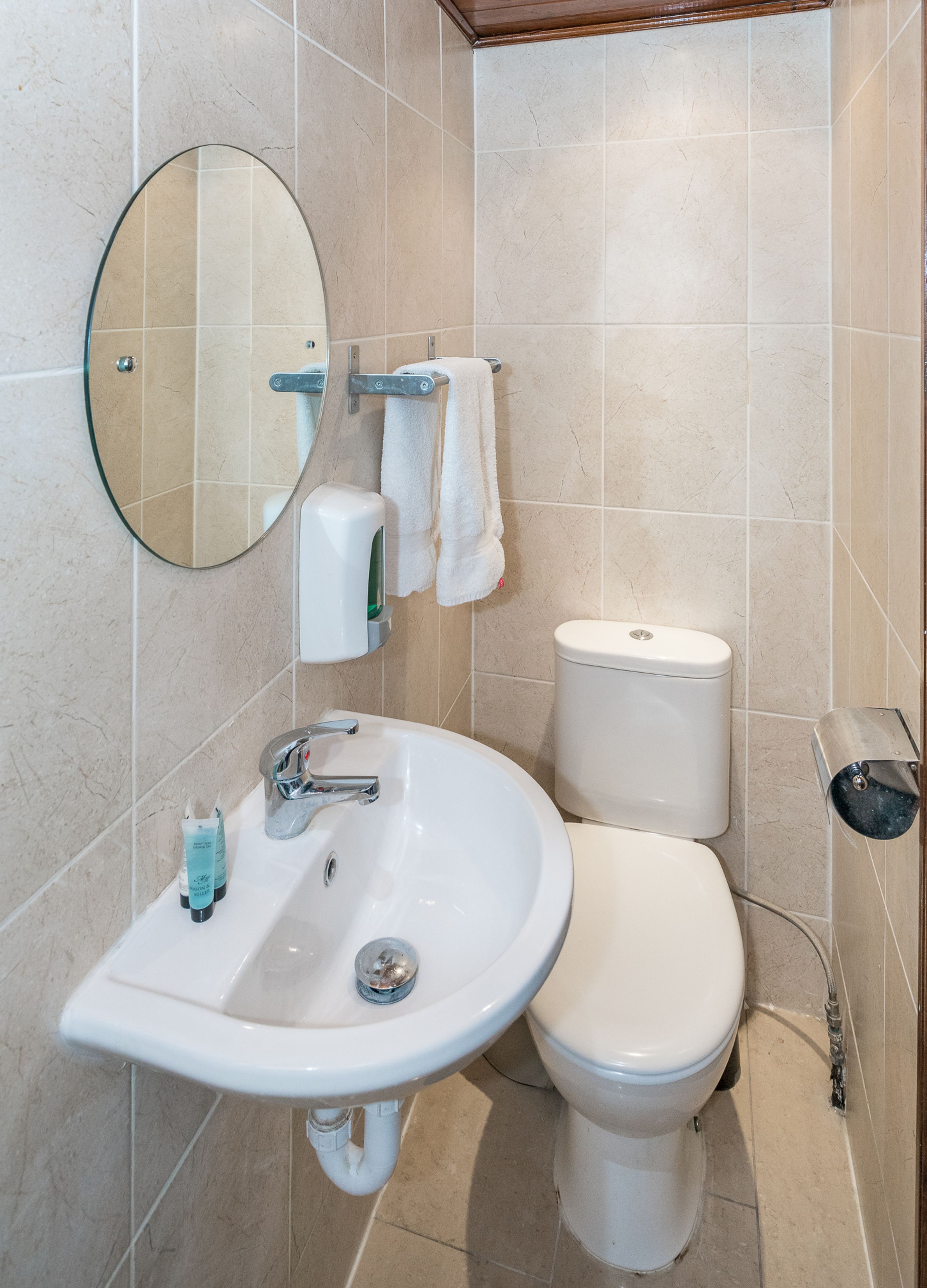 Foto - Abbey Hotel, London Shepherd's Bush Market