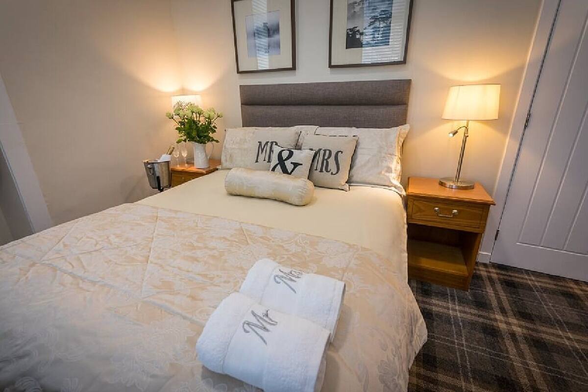 superior double room | 1 bedroom, egyptian cotton sheets, premium bedding, down duvets