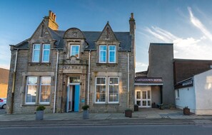 Exterior - Castletown Hotel (Thurso)
