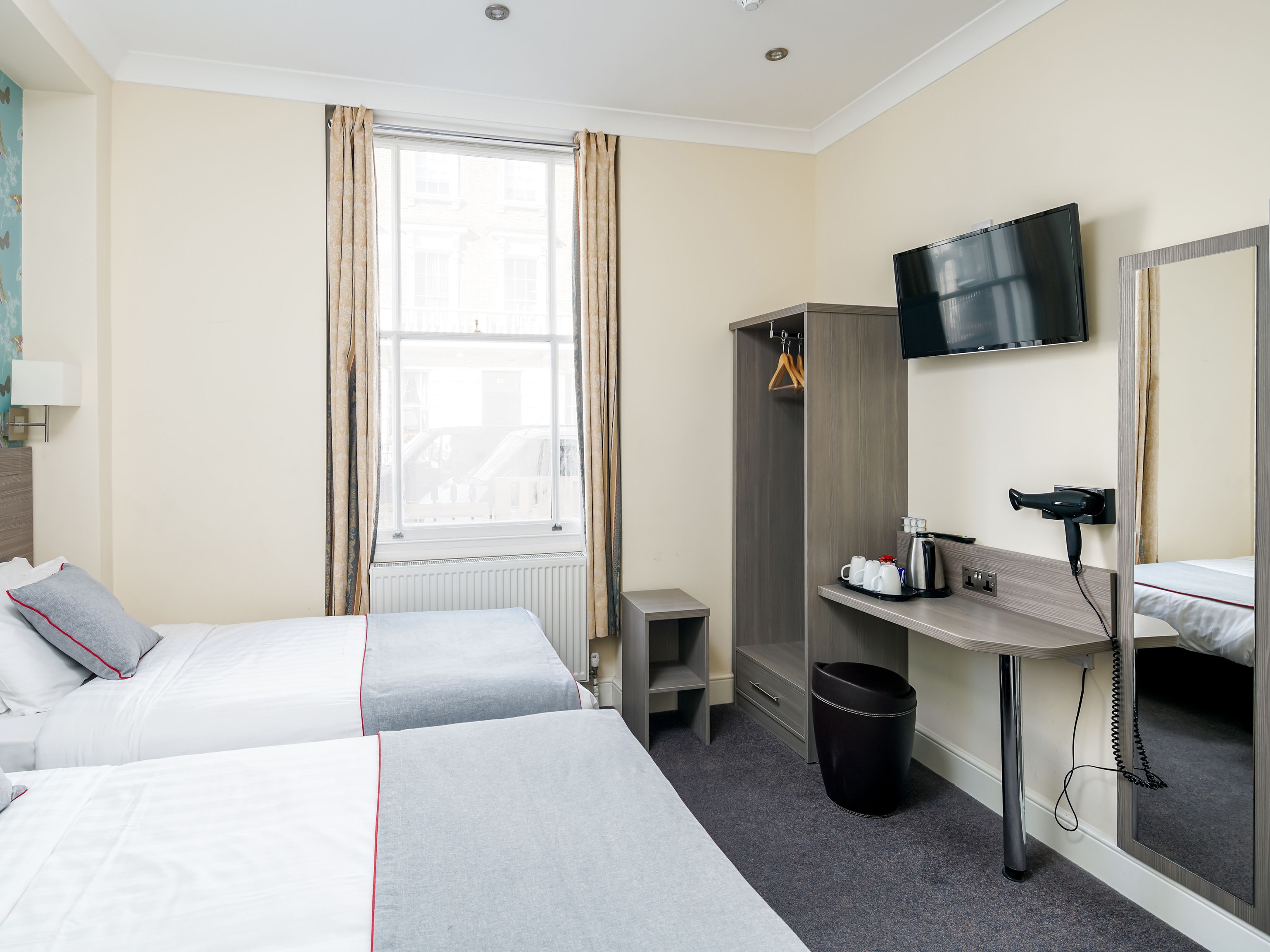 Photo - OYO Bakers Hotel London Victoria