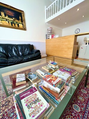 Reception - Melbourne House (London)