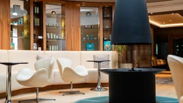 Couples treatment rooms, sauna, body treatments, aromatherapy