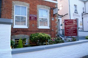 Fachada del alojamiento