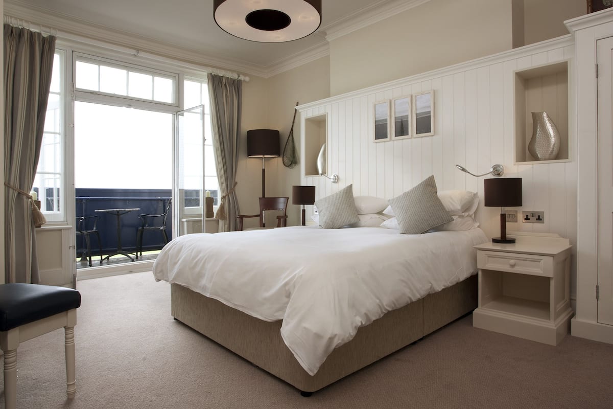 superior double room, sea view | desk, free wifi, bed sheets