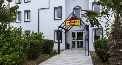 Initial by Balladins St Quentin/Gauchy