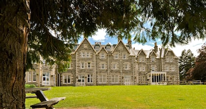 Ben Wyvis Hotel