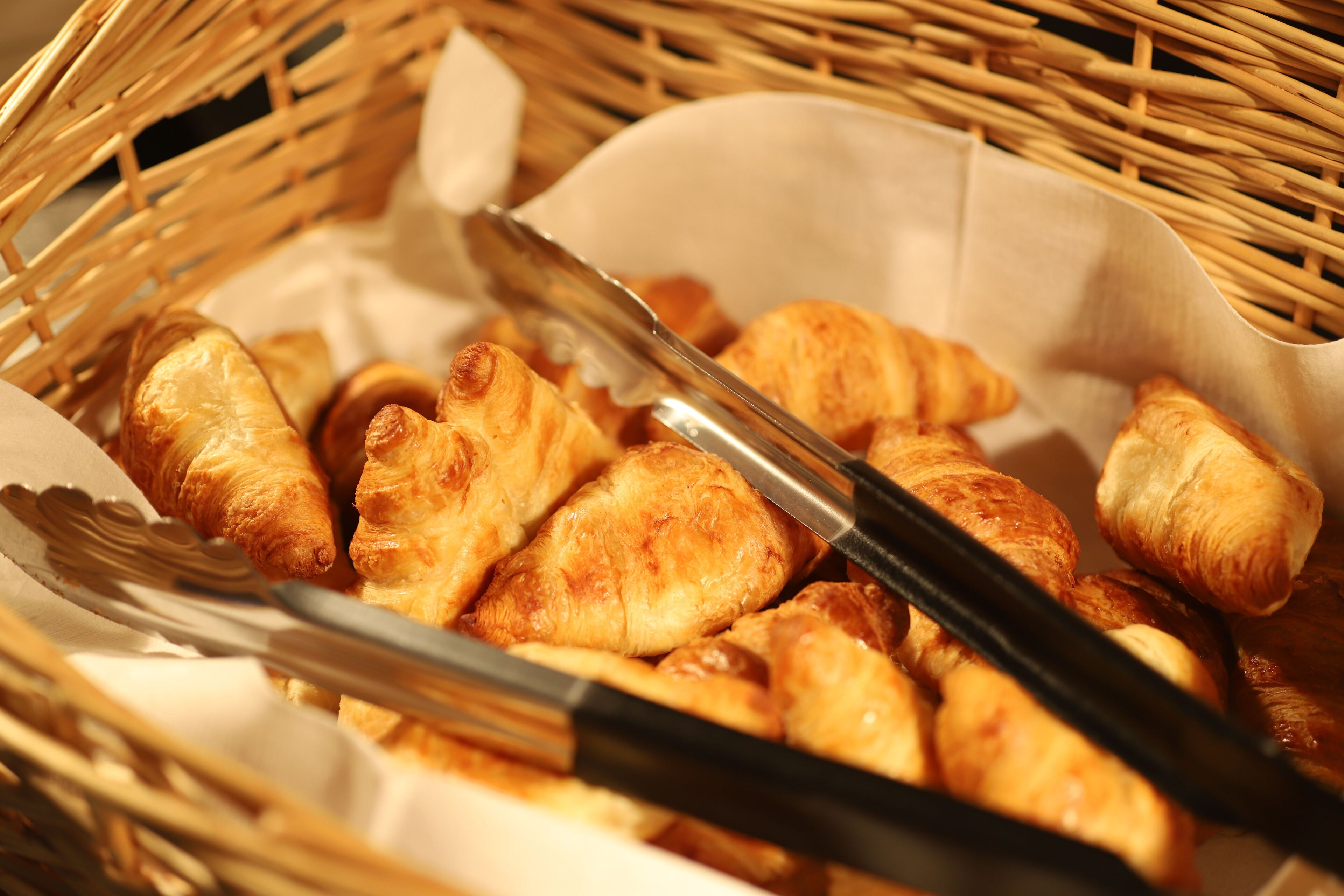 Se ofrece un desayuno completo todos los días (por un coste adicional)