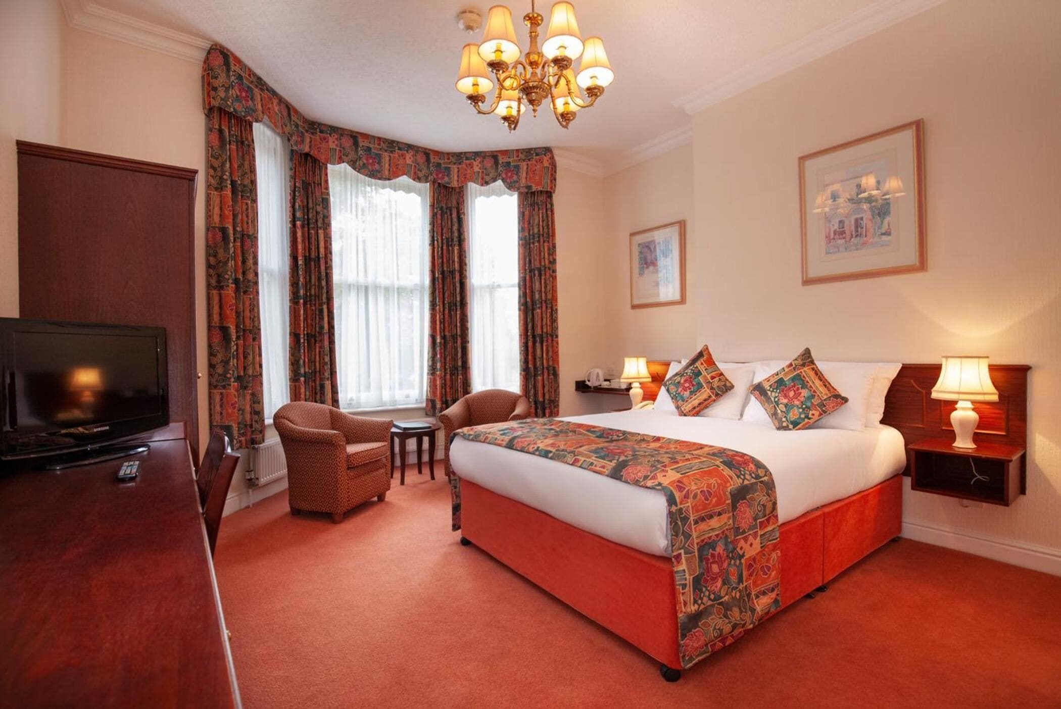 Photo - Arundel House Hotel