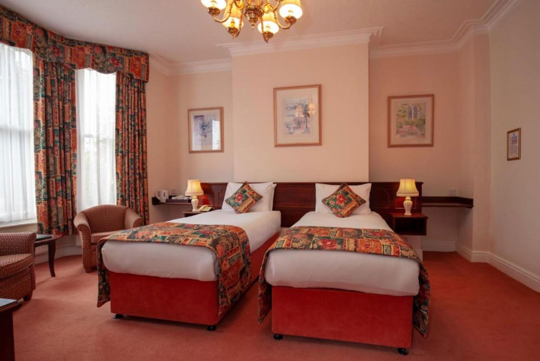 In-room safe, desk, soundproofing, iron/ironing board