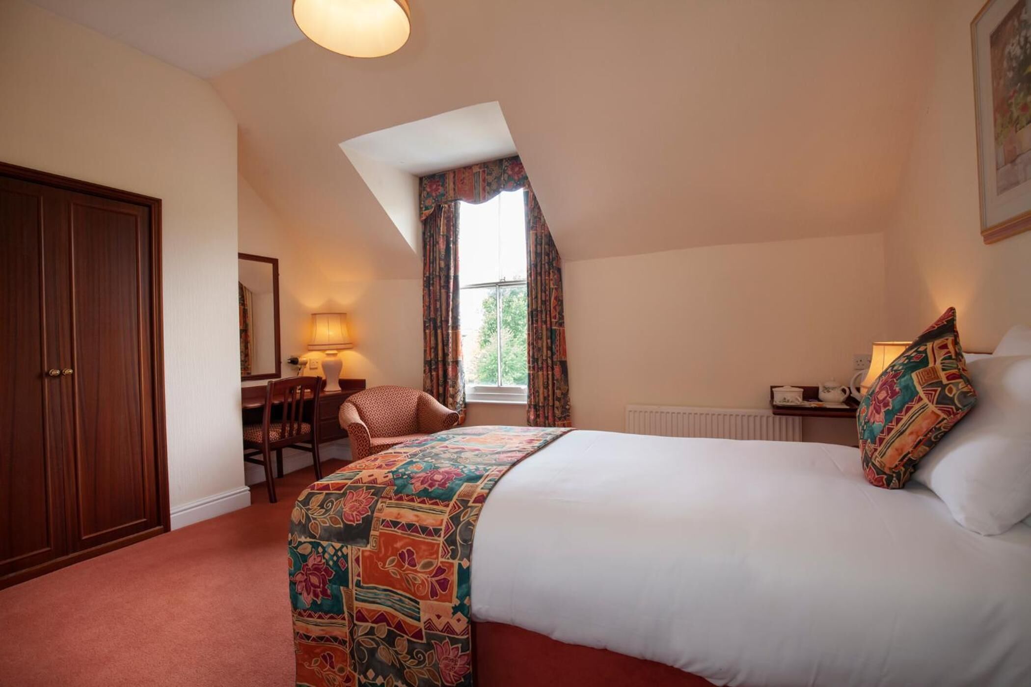 Photo - Arundel House Hotel