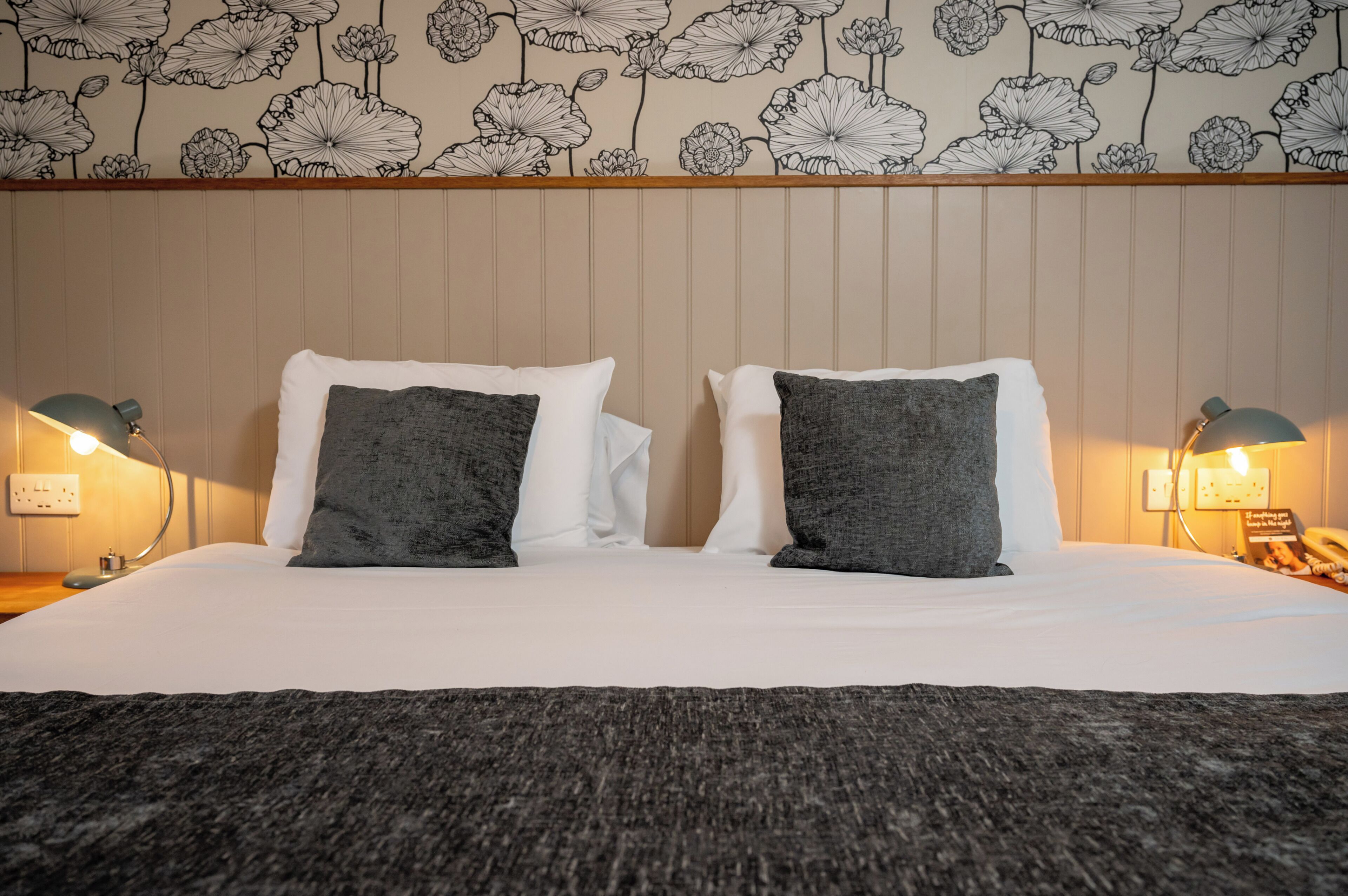 Familiekamer (for 3) | Een bureau, een strijkplank/strijkijzer, gratis wifi