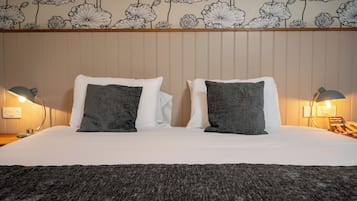 Familienzimmer (for 3) | Schreibtisch, Bügeleisen/Bügelbrett, kostenloses WLAN