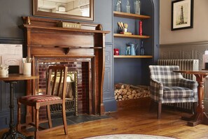 Bar (on property) - The Cedars Inn by Greene King Inns (Barnstaple)