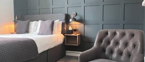 Bureau, rideaux occultants, Wi-Fi gratuit, draps fournis