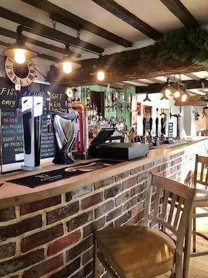 Bar (en la propiedad)
