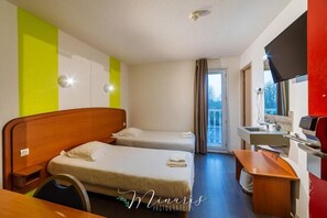 Chambre avec lits jumeaux