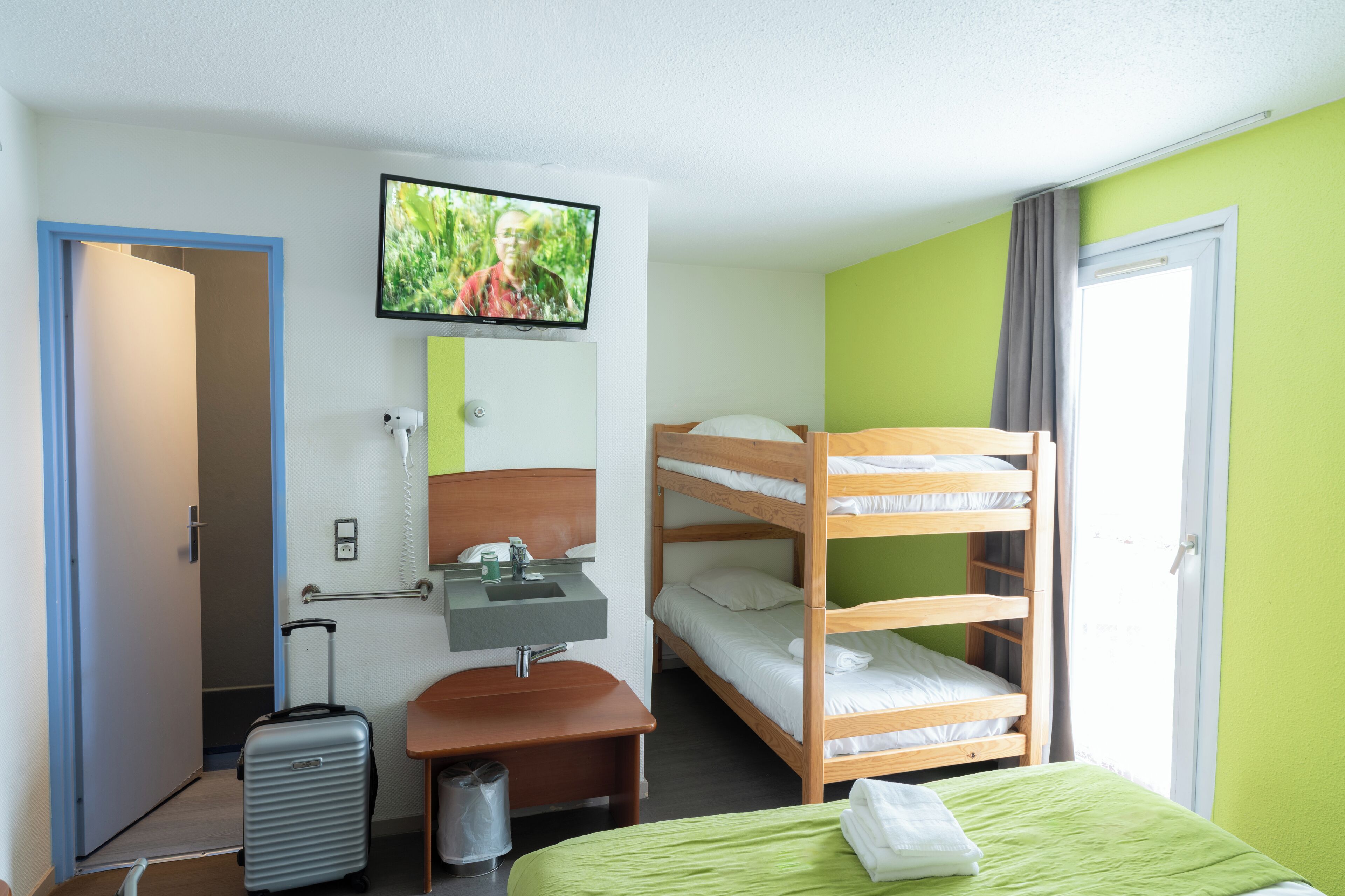 Photo - B Hotel Troyes Aéroport