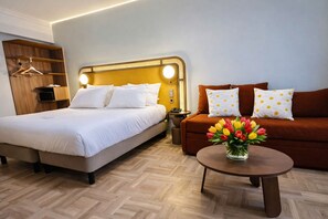Premium bedding, pillow-top beds, minibar, in-room safe - Hotel Rotonde (Aix-en-Provence)