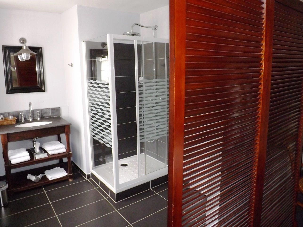 double room (privilege) | bathroom | free toiletries, hair dryer, towels