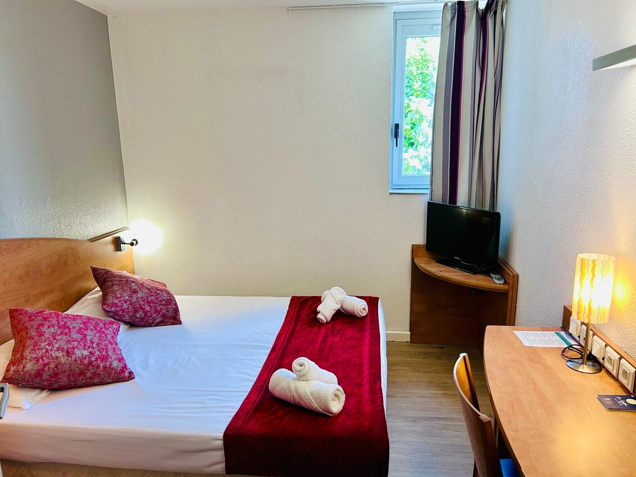 Foto - The Originals City, Hôtel Nîmes Costières