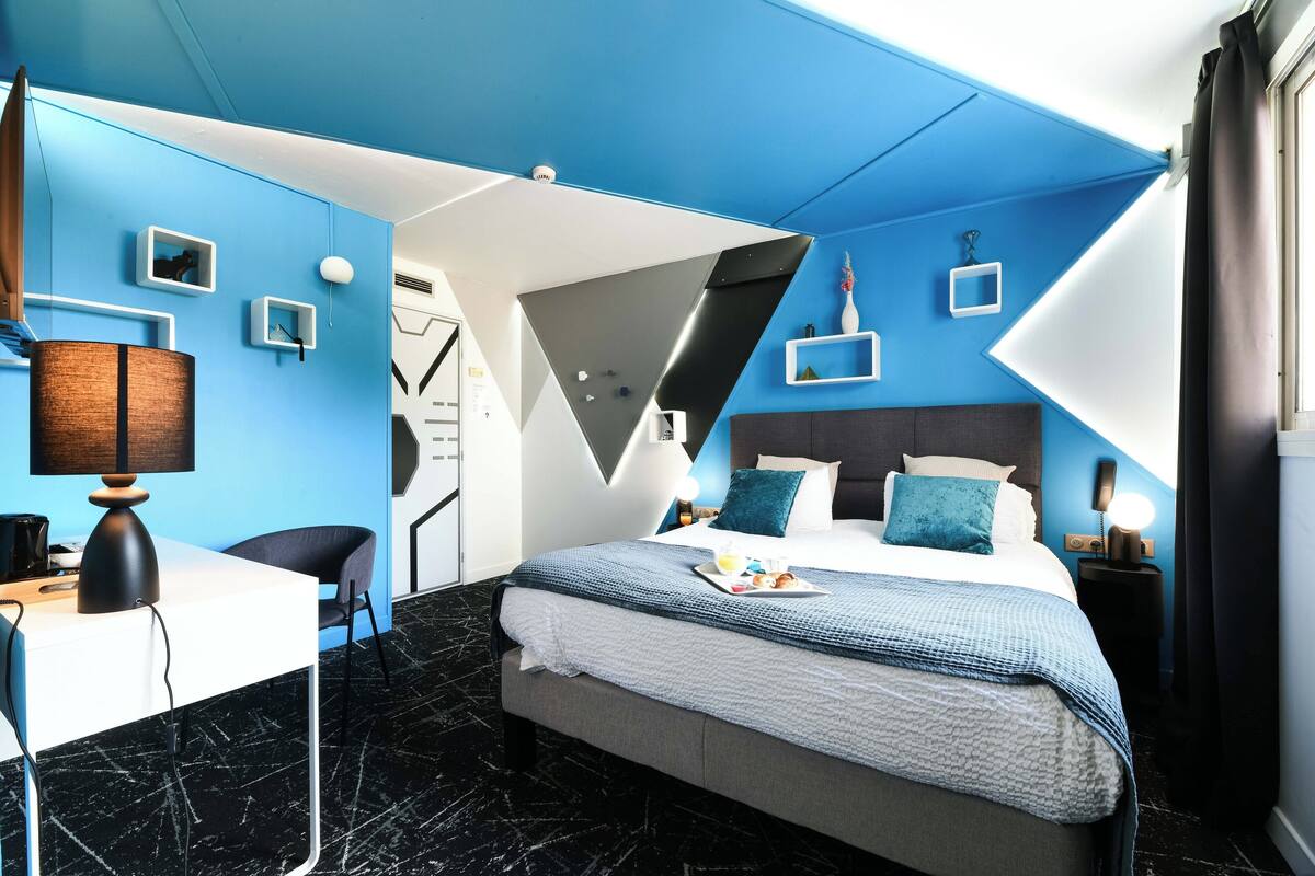 superior double room | in-room safe, desk, soundproofing, iron/ironing board