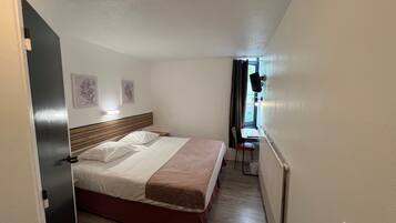 Decoración personalizada, muebles diferentes y escritorio