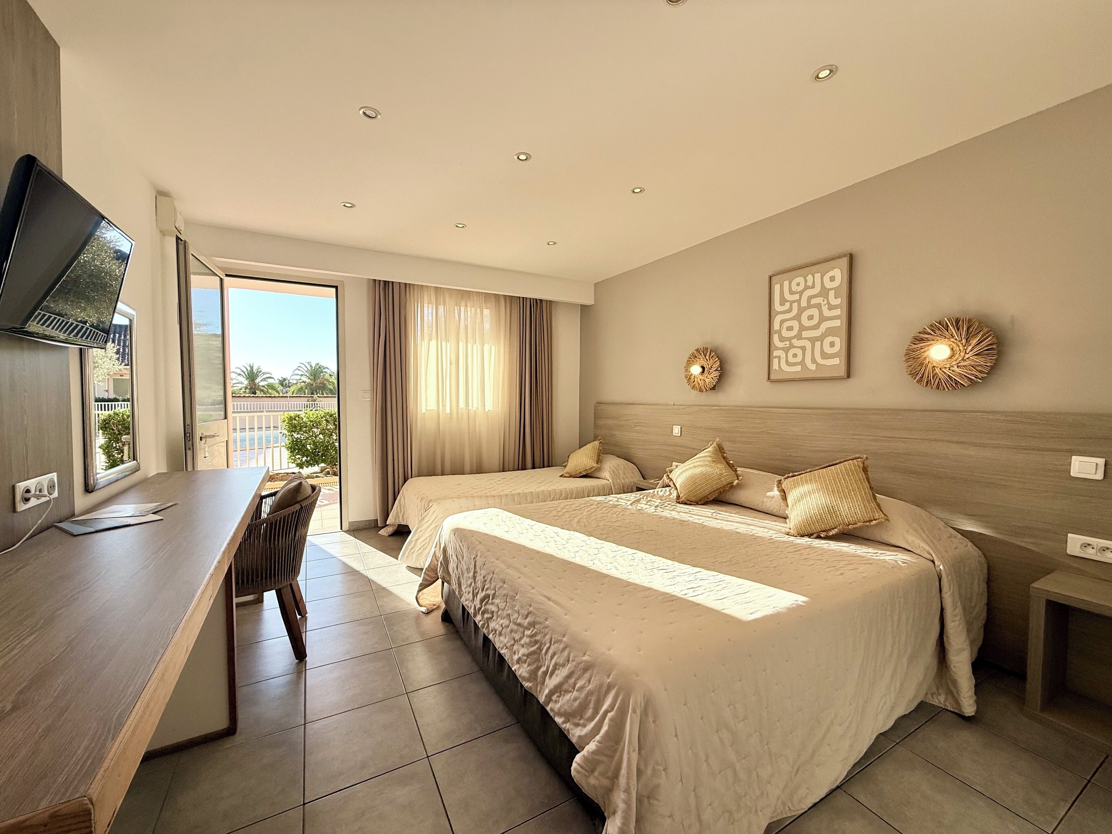 Literie de qualité supérieure, décoration personnalisée