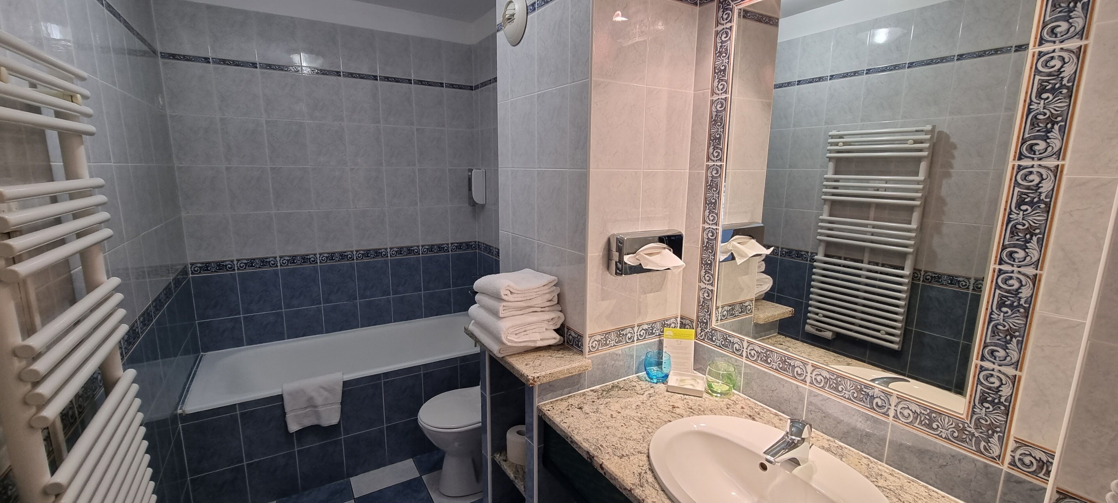 standard double or twin room | bathroom | free toiletries, hair dryer, towels