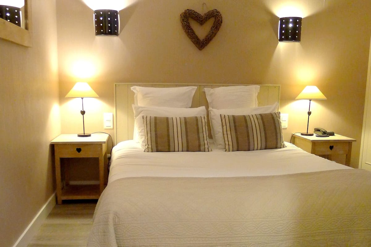 design double room | minibar, desk, soundproofing, free wifi