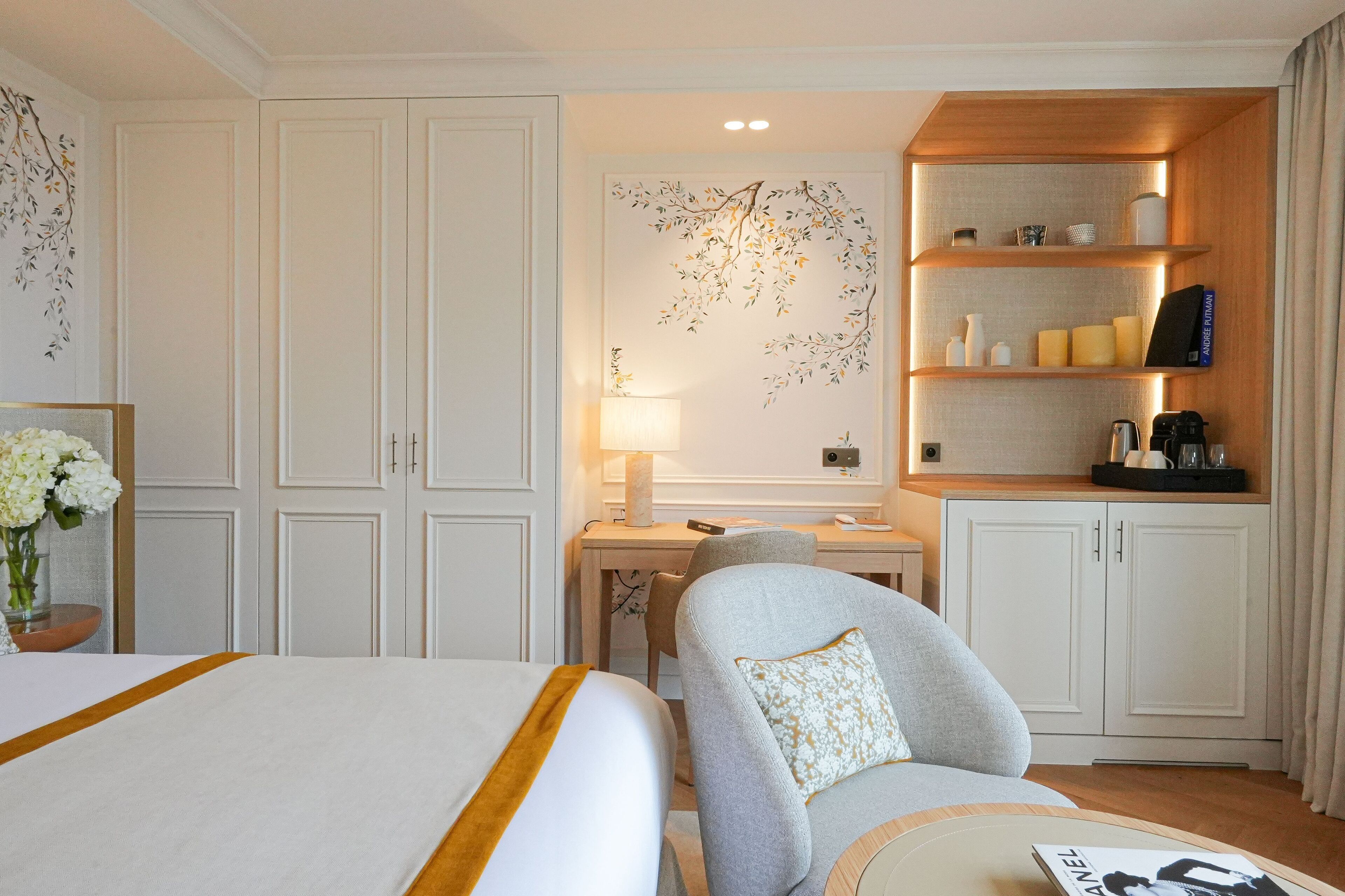 Junior-Suite | Bettwäsche aus ägyptischer Baumwolle, hochwertige Bettwaren, Minibar