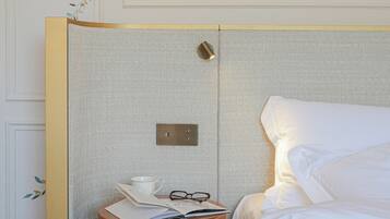 Egyptian cotton sheets, premium bedding, minibar, in-room safe