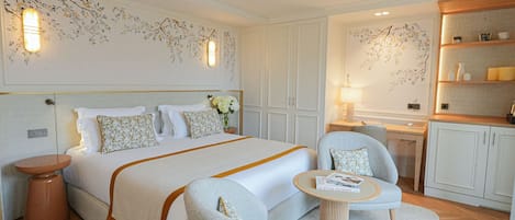 Chambre Prestige | Literie de qualité, minibar, coffre-fort, bureau