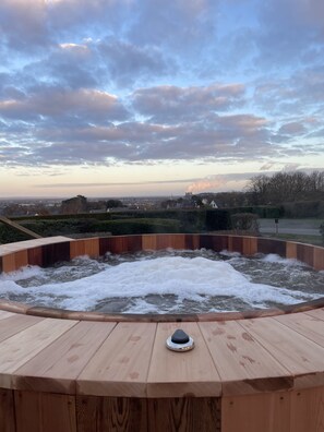 Couples treatment room(s), sauna, hot tub, steam room, massages - Les Terrasses de Saumur Hotel & Spa (Saumur)