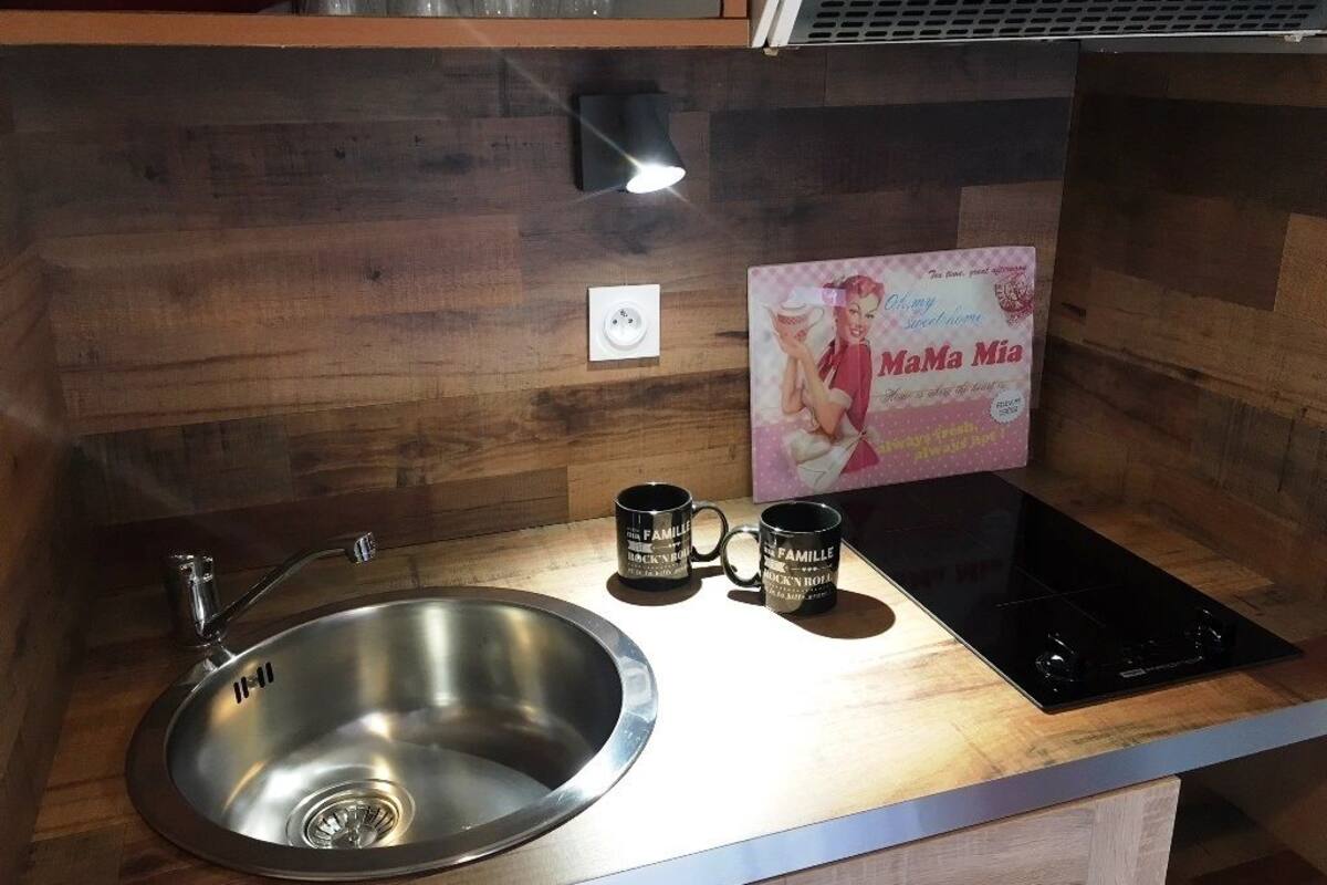 duplex (appartement annexe) | blackout curtains, free wifi, bed sheets