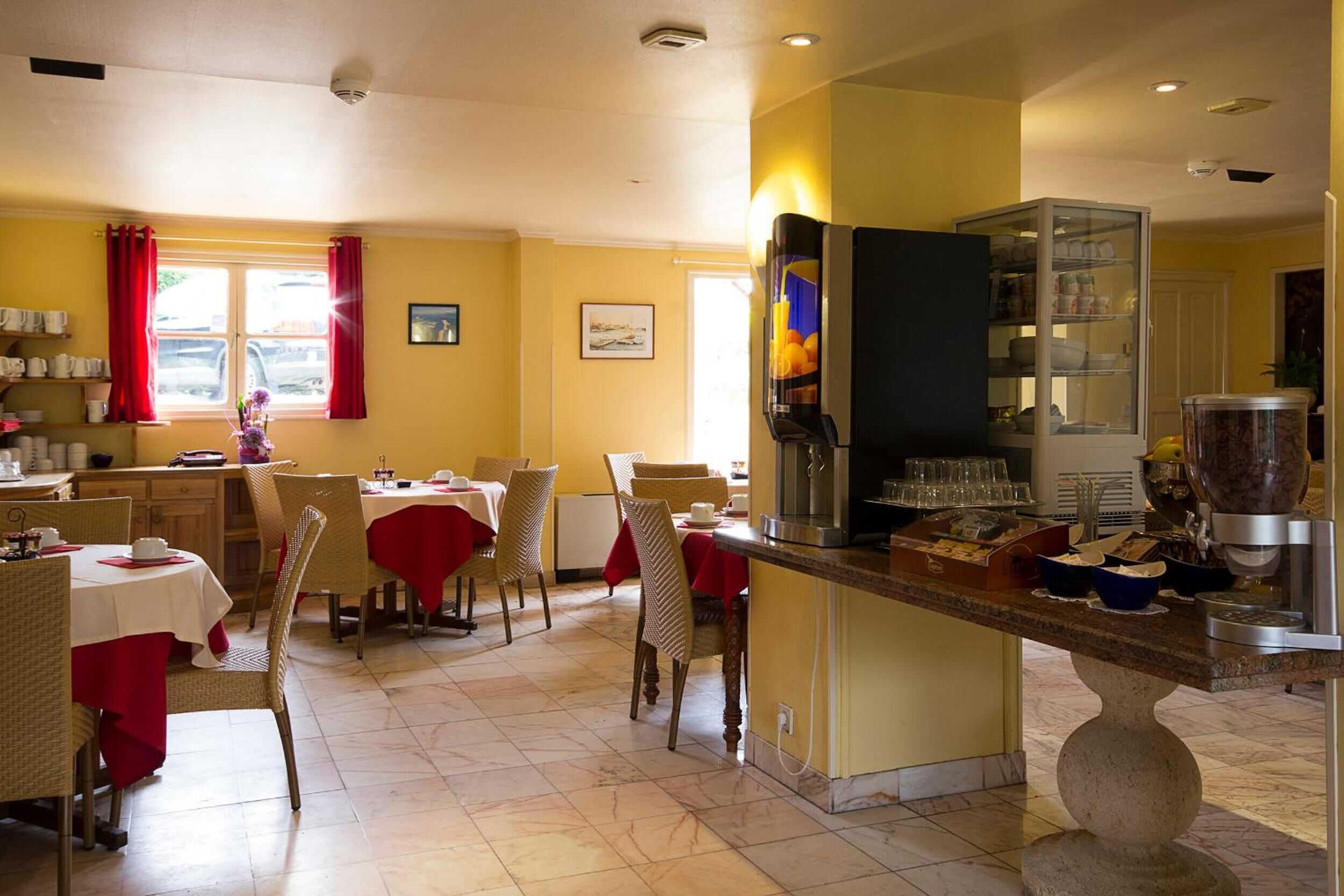 Foto - Hôtel Le Dauphin