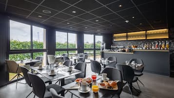 Daily buffet breakfast (EUR 12 per person)