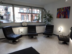 Interior entrance - Hotel Le President (Toulouse)