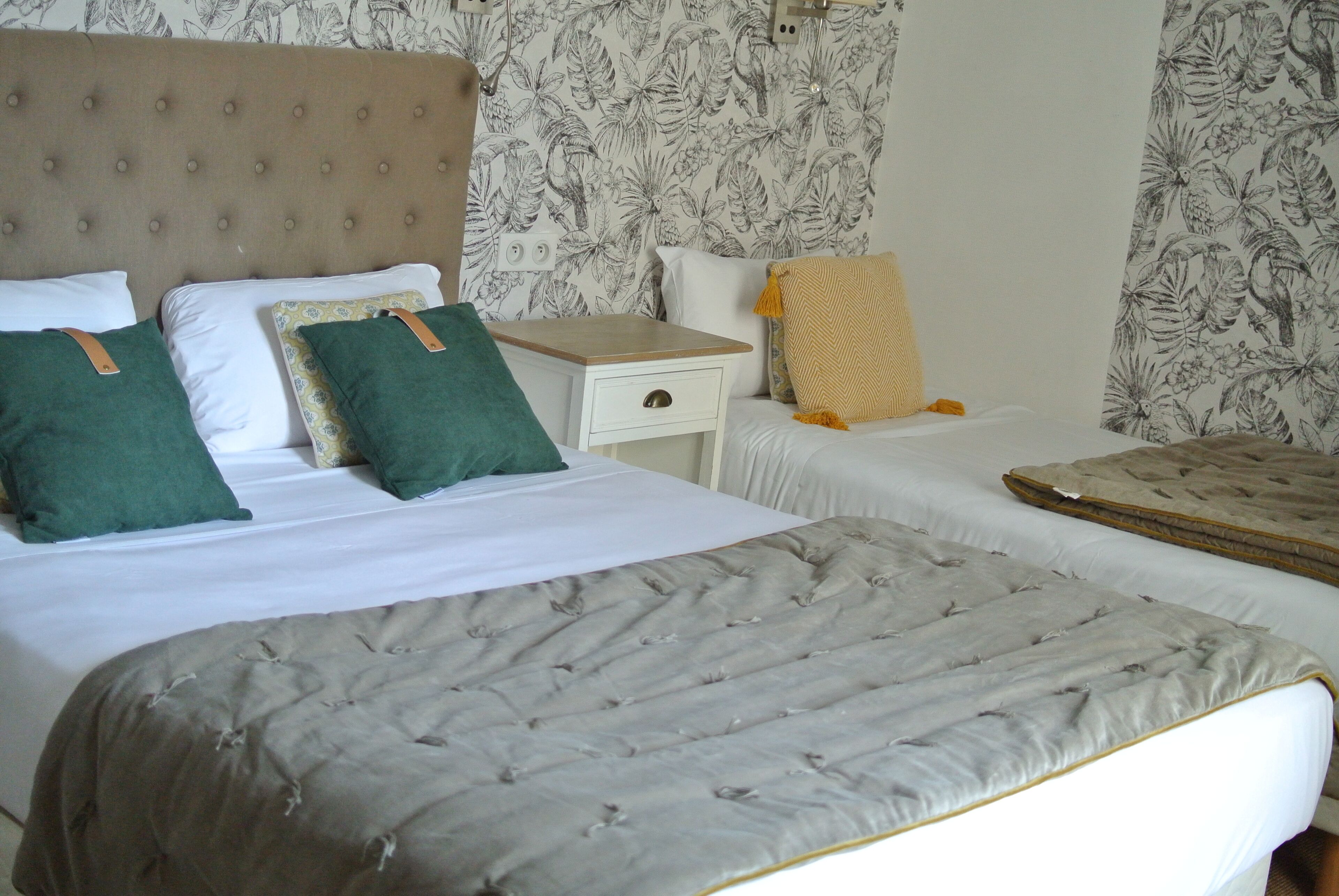 triple room, bathtub | premium bedding, select comfort beds, individually decorated, desk